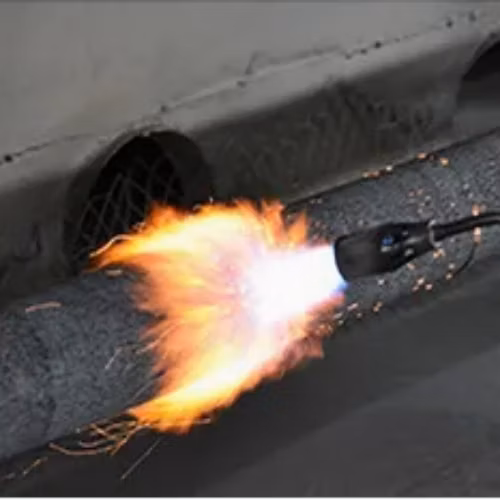 Estera/fieltro punzonado de fibra de vidrio utilizado para aislar tuberías