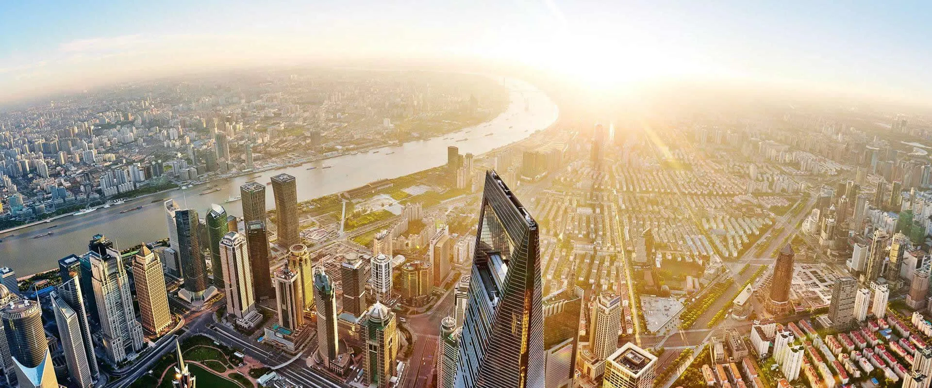 Maquinaria de procesamiento sofisticada y deportiva